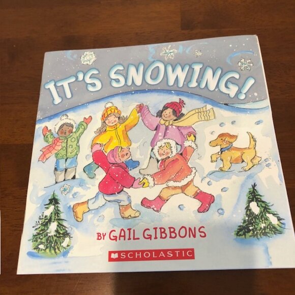 Scholastic Snowman Winter Books Bundle of 3 - Picture 4 of 16